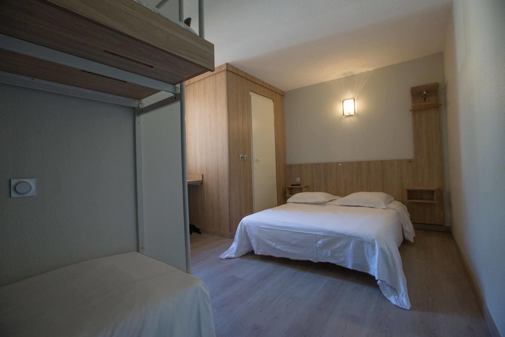 Hotel Parc Azur - Toulon Ollioules Exterior photo
